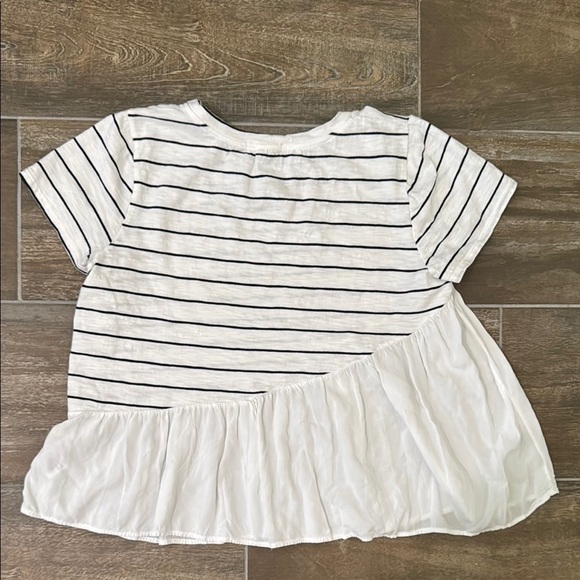 Anthropologie T.La Striped Tee in Black and White - Picture 7 of 9
